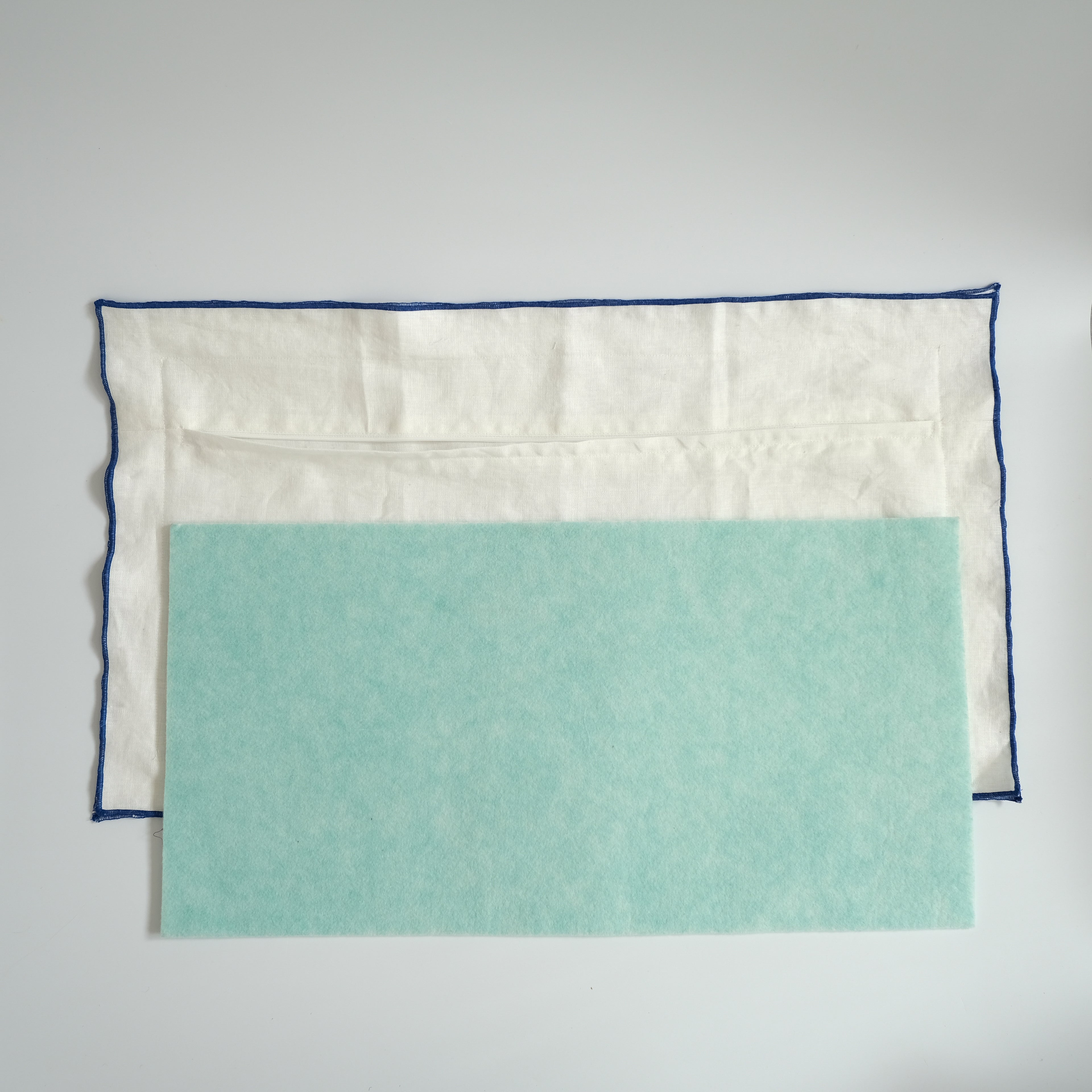 ネコノビルグ Cool touch / White×Blueline